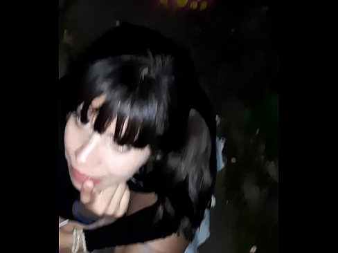 ❤️ Na ulici opuchnutý penis výmenou za cukríky Porno fb na nás sk.sex78.ru ﹏